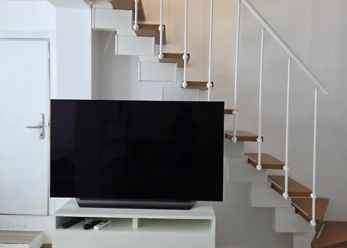 Stepfree Chiesa Nuova Apartment *